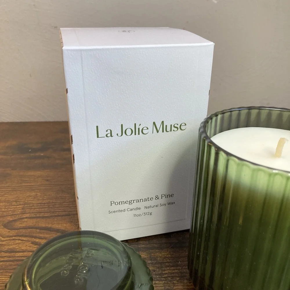 La Jolie Muse Pomegranate and Pine Luxury Soy Wax Candle 11oz‎ Green Glass